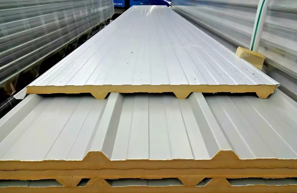 Sandwich PUF Roof Panels Modern Marvel in Roofing